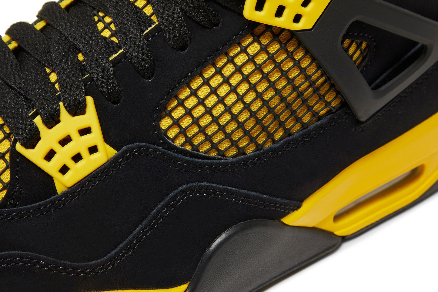 Jordan 4 Retro Retro Thunder-2023- Used