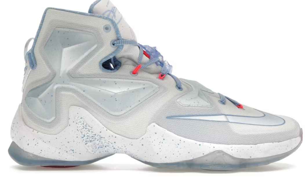 Nike LeBron 13 Christmas POS