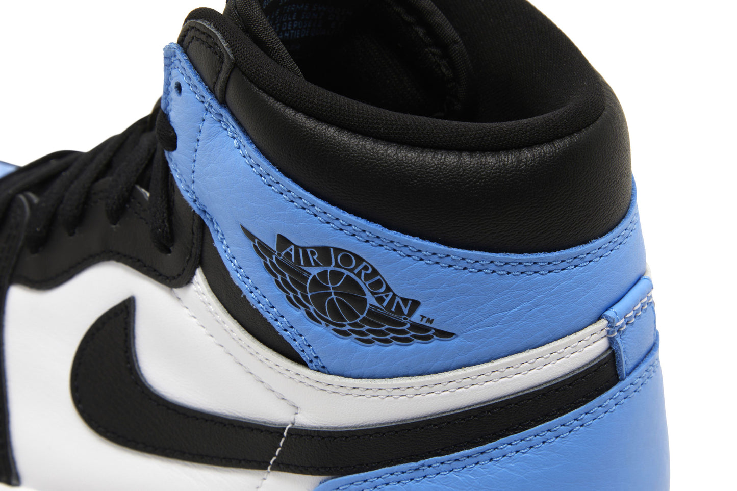 Air Jordan 1 Retro High OG 'UNC Toe'