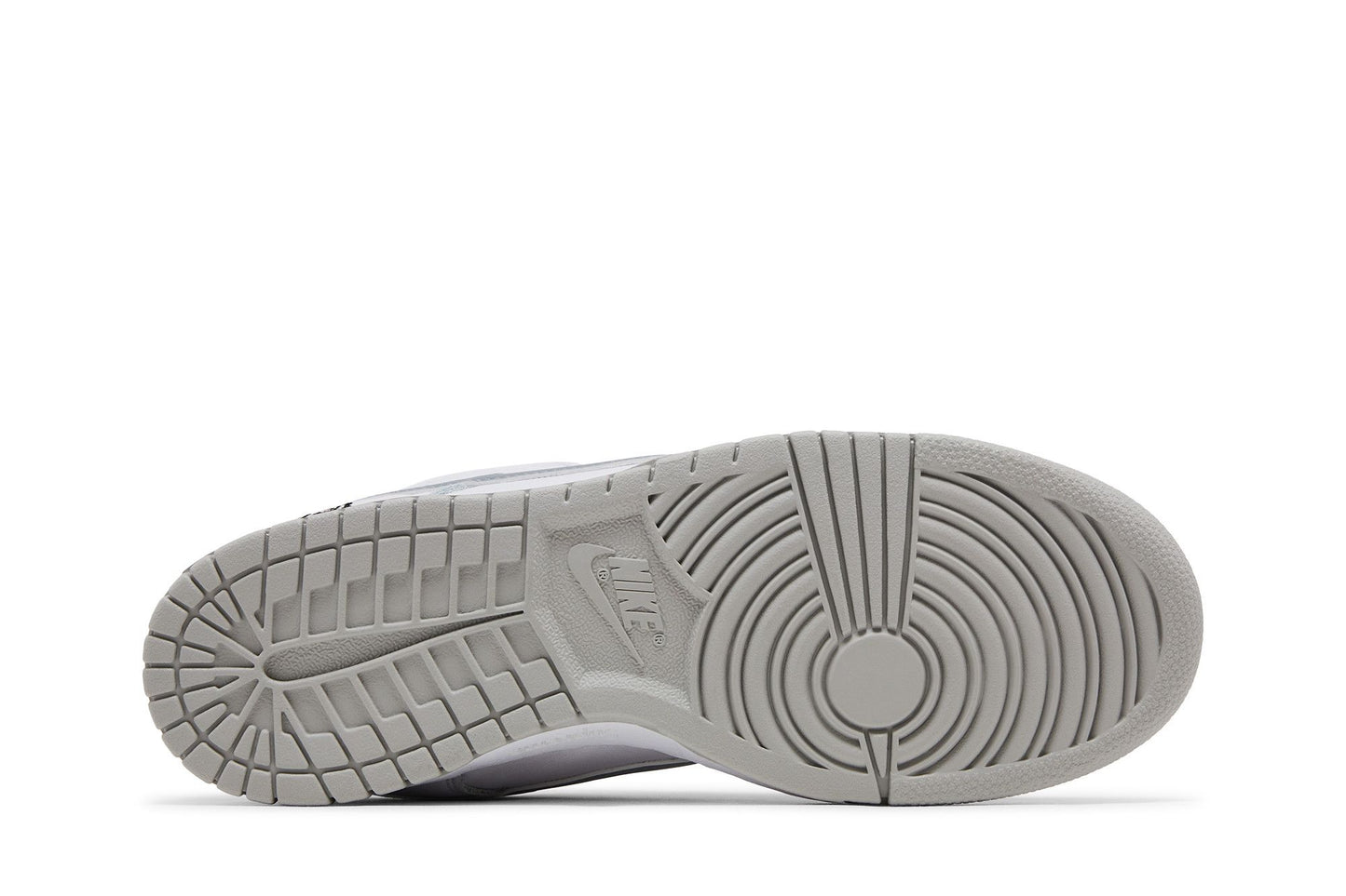 Supreme x Nike Dunk Low SB 'White Metallic Silver'