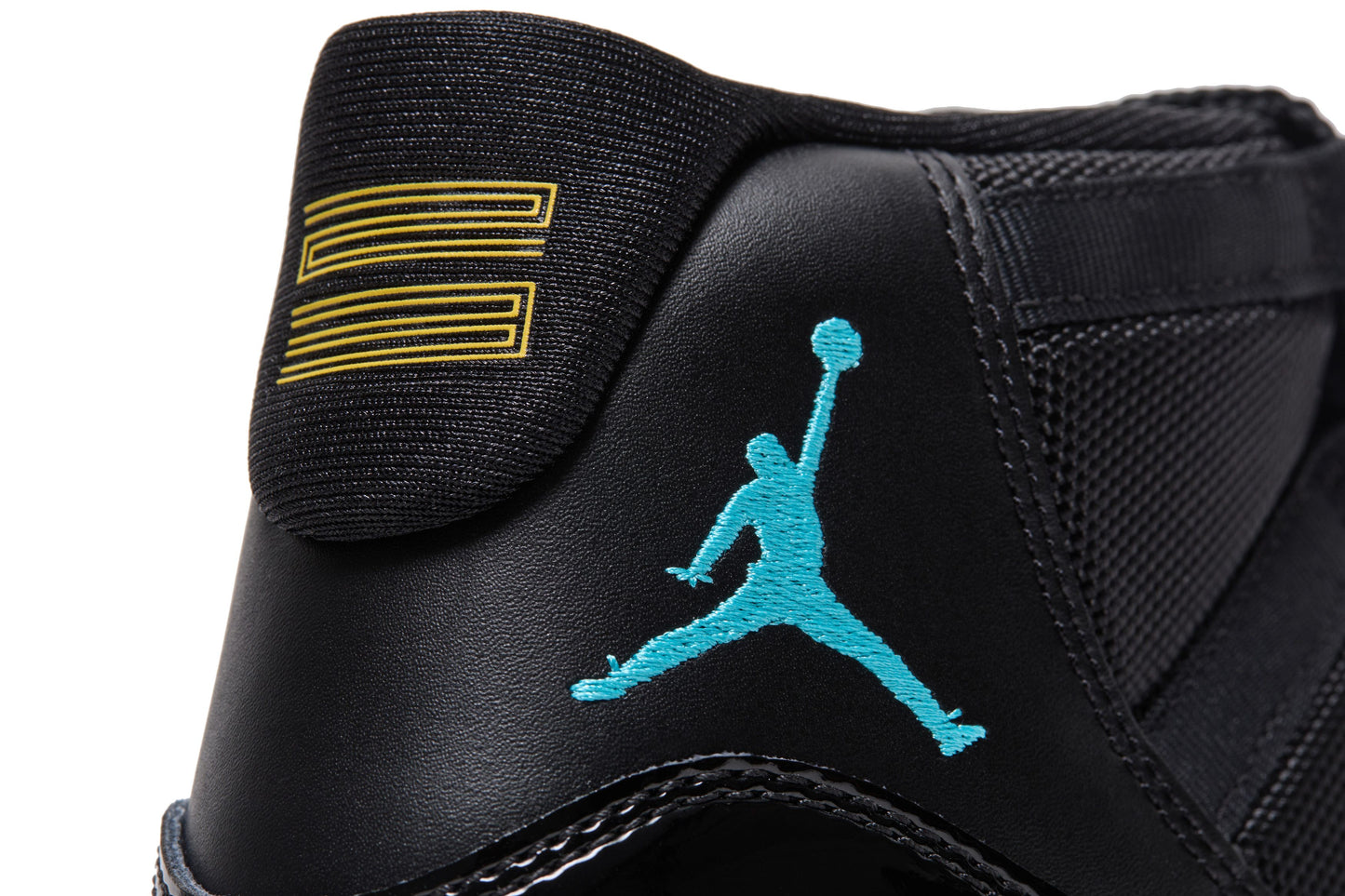 Jordan 11 Retro Gamma Blue (2025) - Used