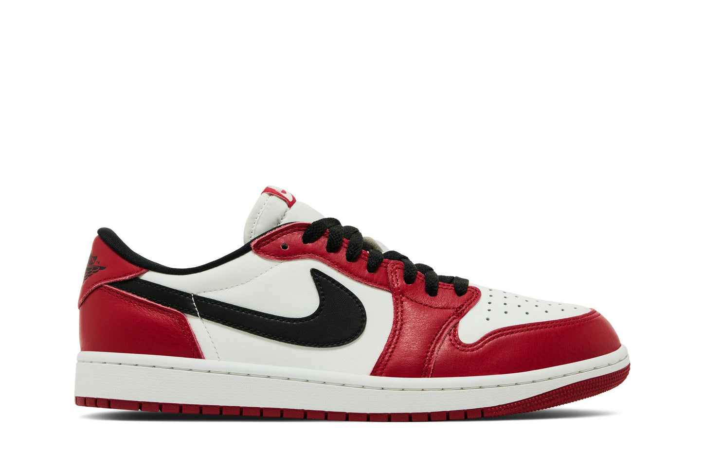 Air Jordan 1 Retro Low OG 'Chicago' 2025