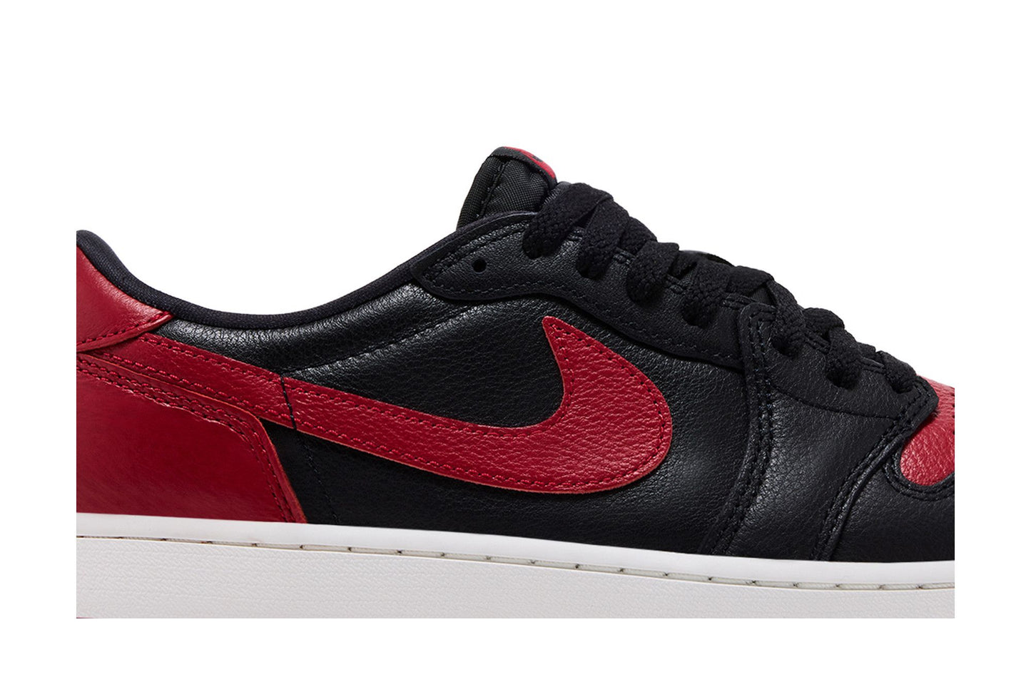 Air Jordan 1 Retro Low OG 'Banned' 2026