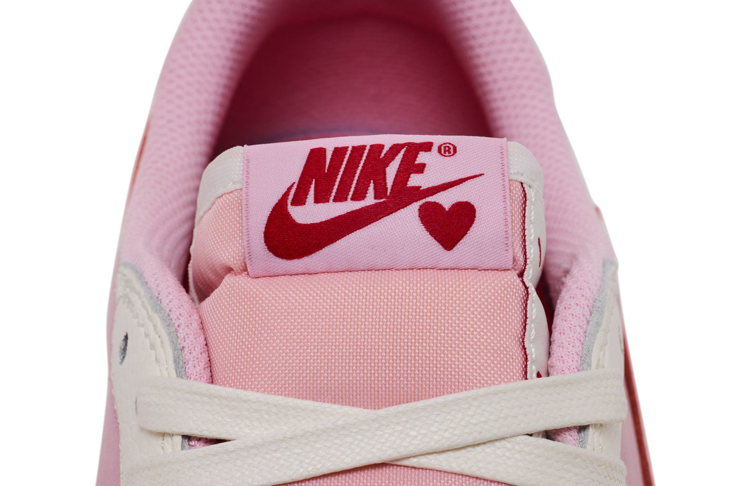 Jordan 1 Retro Low OG SP Travis Scott Sail Tropical Pink