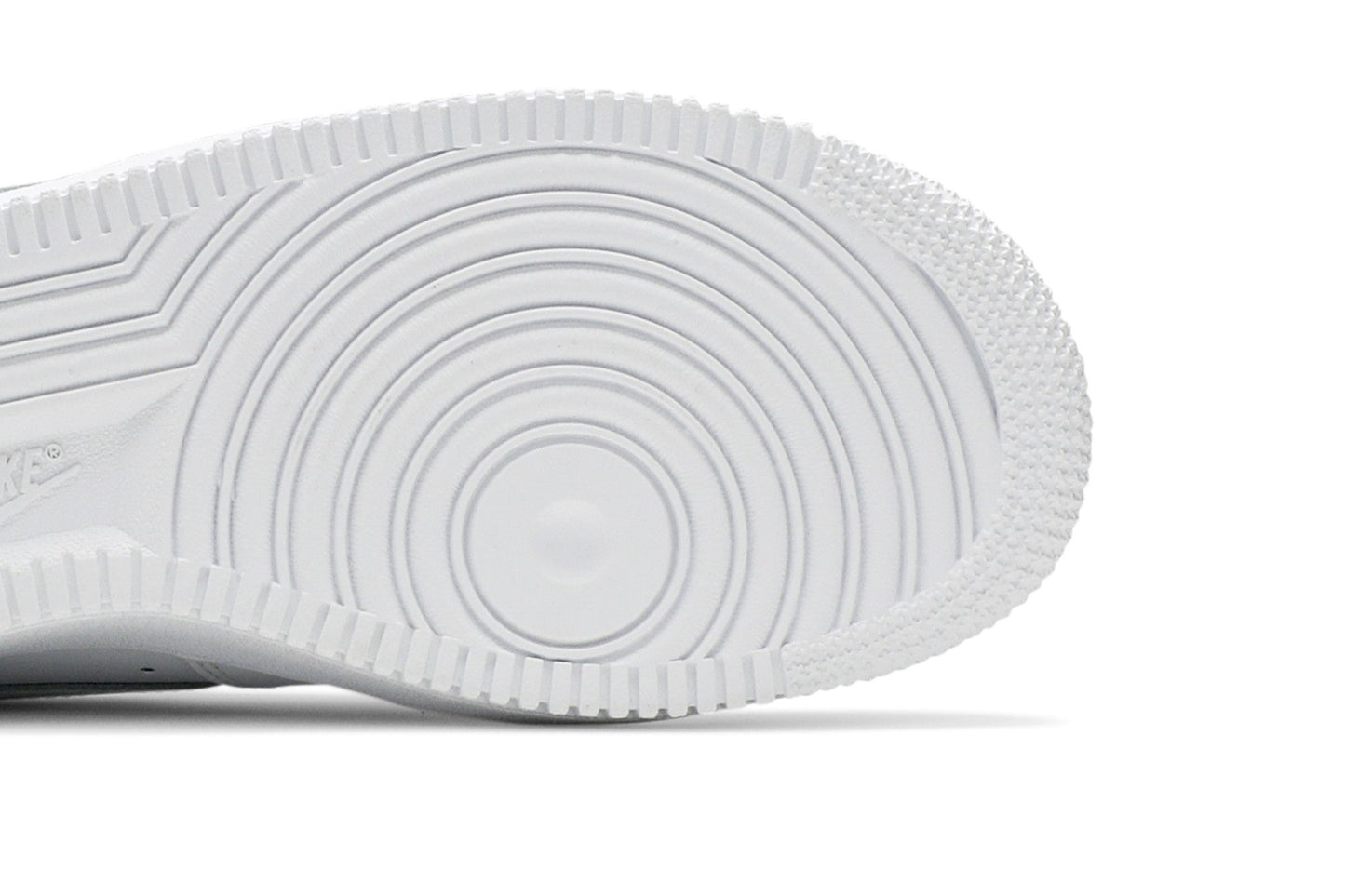 Nike Wmns Air Force 1 '07 'Triple White'