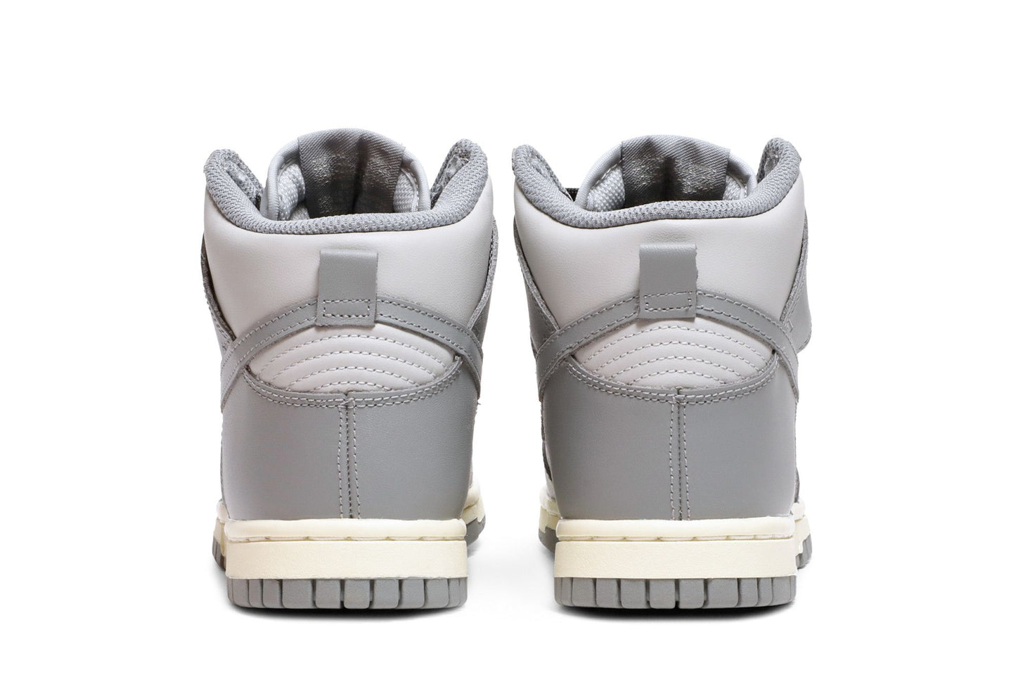 Nike Wmns Dunk High 'Aged Grey'