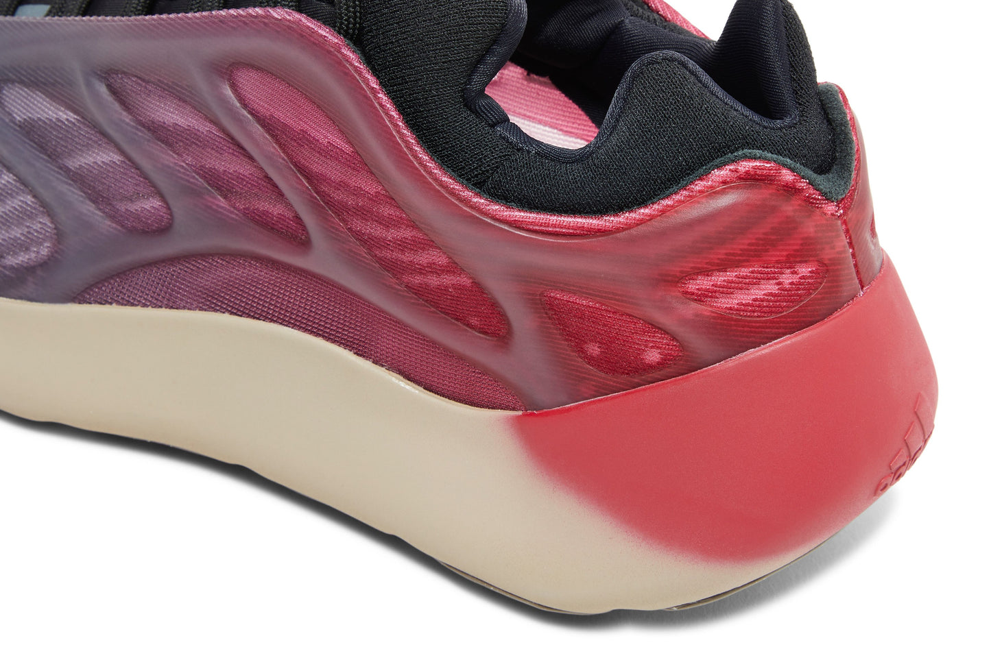 adidas Men's Yeezy 700 V3 'Fade Carbon'