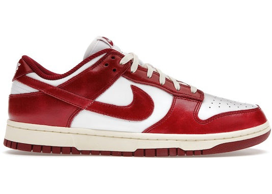Nike Dunk Low Vintage Team Red W
